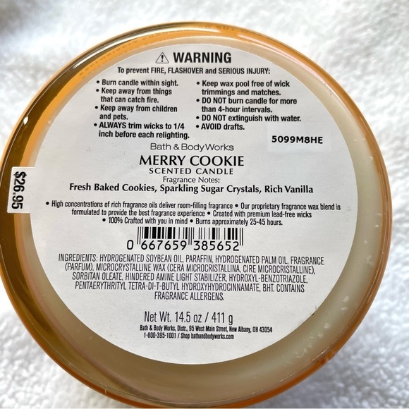NWT Bath & Body Works 3-Wick Scented Candle – Merry Cookie 🍪🎄 - Picture 7 of 8